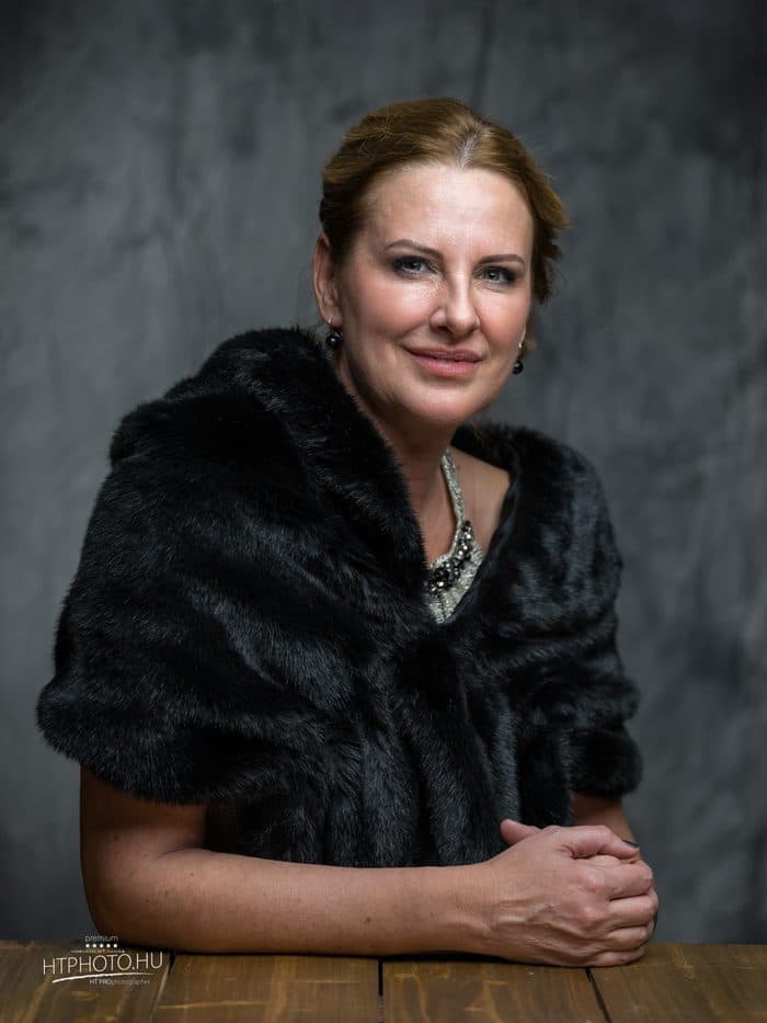 Déri Annamária